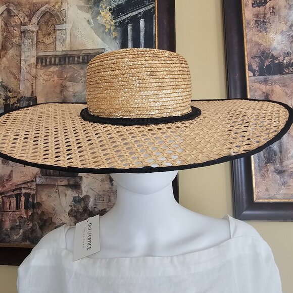 Zahati. Wheat straw hats. Fluted Hat - Black  100% made in Spain